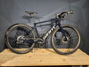 Giant defy advanced pro 0 - 1