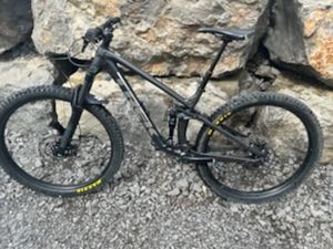 VTT Trek FUEL EX 5 DEORE M 29 BK - 1