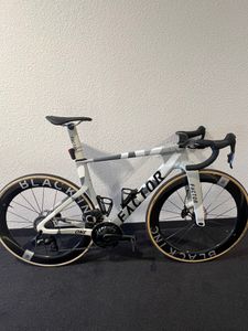 Factor One 2026 - 1