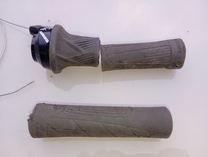 SRAM grip shift 12 vitesses + grips Ergon  - 1