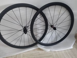 Paire de roues super light neuves (freinage patin) - 1