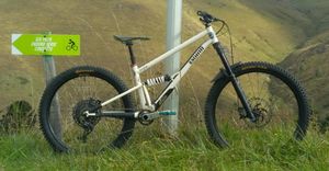 CADRE SOUM MINI ESPADE TAILLE M - 1