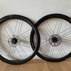 Roues Campagnolo Bora Ultra 33 pneus - 1