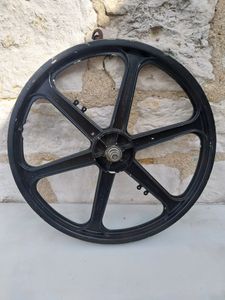 Roue bmx old school a restaurer 20 pouces - 1