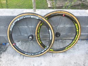 Rouee fulcrum speed 40 carbone disque cross - 1