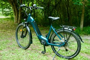 Vend Vélo Electrique LAPIERRE -E Urban 4.5 (prix a... - 1