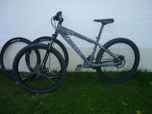 VELO VTT DE DIRT KONA - 1