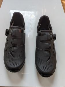 Chaussures Shimano XC3 Gravel/ VTT taille 42 - 1