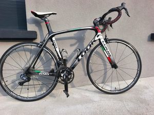 🚴‍♂️ Vélo de route LOOK 695 iPack Light Flag Edit... - 1