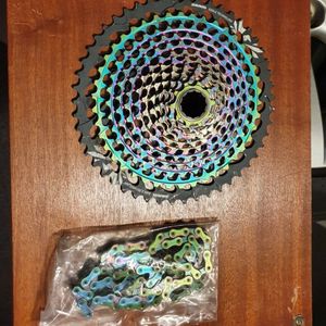 Cassette SRAM 10-52 t & chaine  - 1