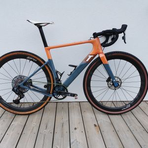 3T Exploro Racemax  - 1