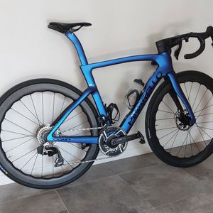 Pinarello Dogma 2025 - 1