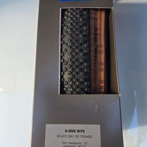 Pneu gravel Schwalbe G-one bite raceguard TLE 40-6... - 1