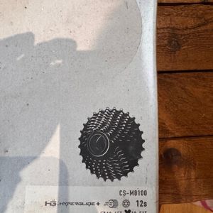 cassette Shimano CS-M8100 12s deore XT  - 1