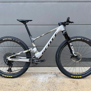 SCOTT SPARK RC WORLC CUP - 1