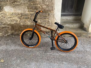 Vend bmx neuf - 1