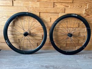 Roues Carbon swiss side Hadron 2 . Hauteur 50  - 1