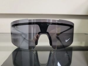 Paire de lunettes Nike Echo Shield - 1