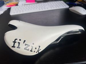 selle aliante rail carbon - 1