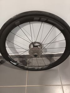 Paire de zipp 303 SW corps Shimano  - 1