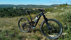 VTT Giant Trance X Advanced pro 1 (année 2022) - 1