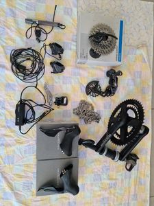 Groupe shimano ultegra DI2  11v  - 1