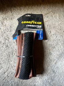 Pneu Goodyear Connector Ultimate - 1