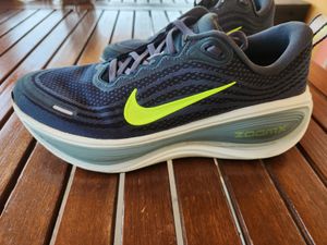 Nike Vomero plus T42  - 1
