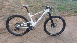 A vendre SCOTT SPARK RC TEAM - 1