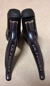 Leviers shimano ultegra 8070 di2 disc  - 1