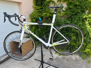 Vélo route carbone T56 - 1