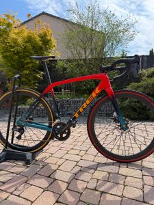 TREK BOONE RED NAVY - 1