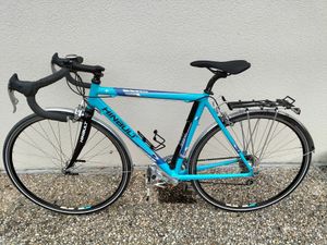 Randonneuse légère HINAULT  - 1