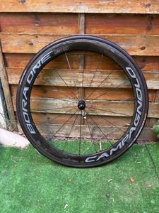 Roue avant Campagnolo Bora One - 1