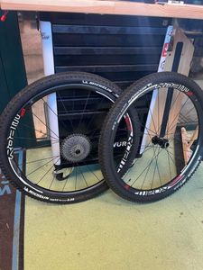 Roues VTT Sram Roam 60, 29 pouces, neuves ! Pneus ... - 1