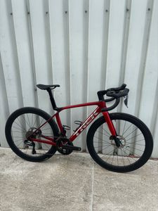 Vélo route Trek Madone SL 7 8e Gen Shimano Ultegra... - 1