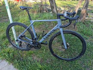 Vélo route Canyon Endurace CF Ultegra di2 taille M - 1