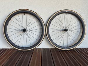 Roues RESERVE 34/37 DT180 - 1