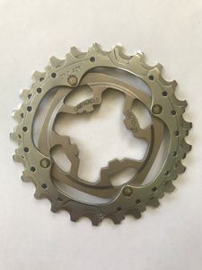 Bloc Campagnolo pignons 23-25 dents 10 V comme neu... - 1