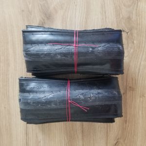 Pneus hutchinson 700x28  - 1