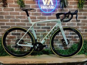 Trek Madone Gen 8 SLR9 upgrade - 1