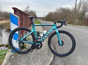 CANYON AEROAD CFR taille XL - 1