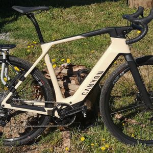 Gravel VAE CANYON Grail:ON CF 7 AXS moteur BOSCH t... - 1
