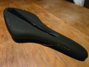 Selle FIZIK ARIONE:R1 - 1