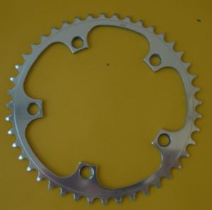 Plateau   130mm 44 dents - 1
