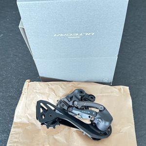 Dérailleur arrière shimano  - 1