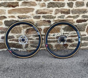 Paire de roue DT Swiss 1100 - 1