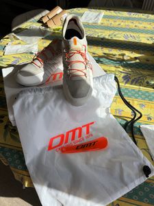 chaussure DMT POGIS - 1