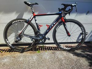 Vélo course 1300€ en DI2 - 1