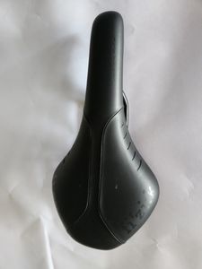 Selle Fizik R7 - 1